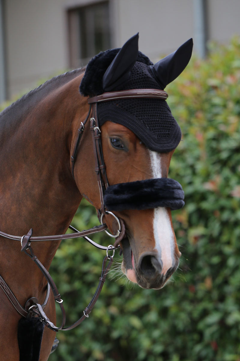 Kentucky Horsewear Sheepskin Noseband Cover Black
