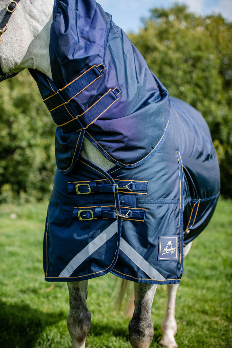 Mackey Wicklow Medium (200g) Turnout Rug