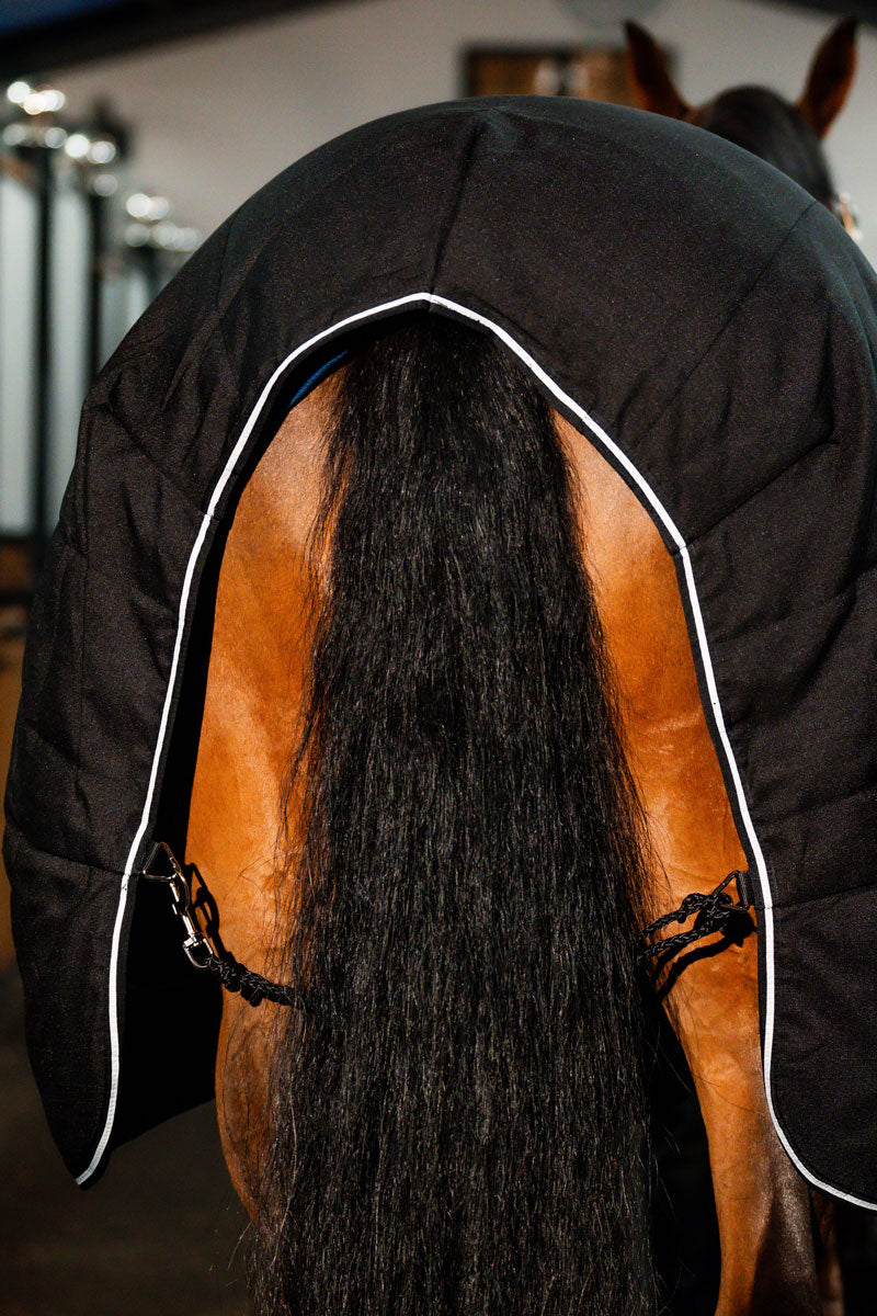 Rambo Stable Rug 100g Black/Black & Silver