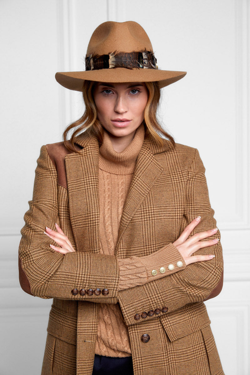 Holland Cooper Trilby Hat Iridescent Feather Band Camel