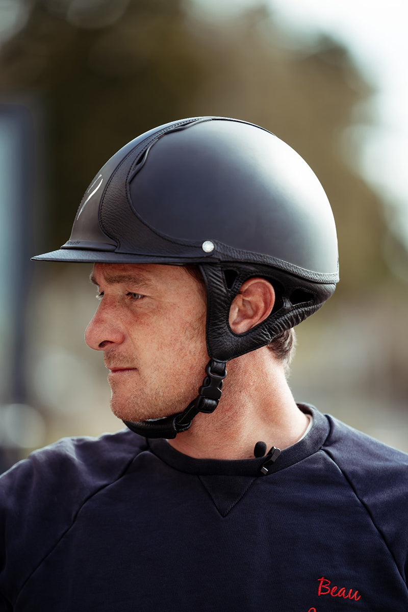 Antares Reference Riding Hat Matt Black/Black