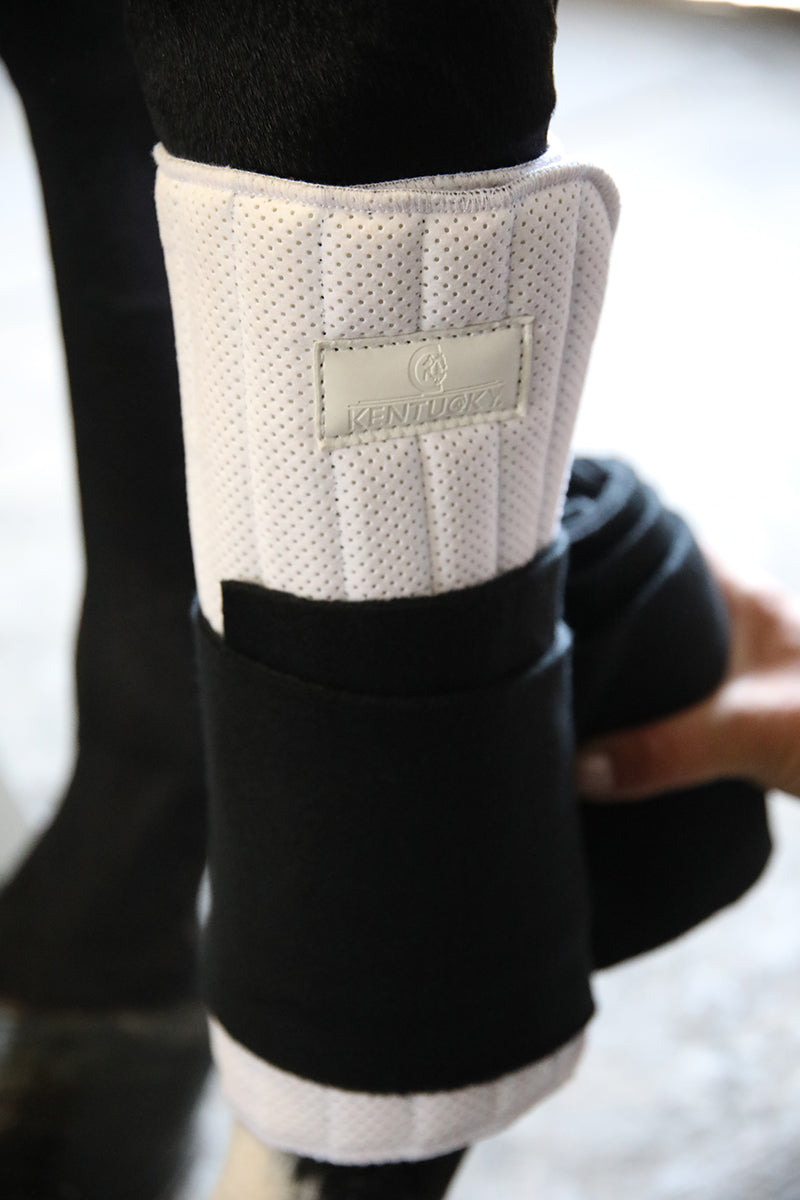 Kentucky Horsewear Working Bandage Pads Absorb White