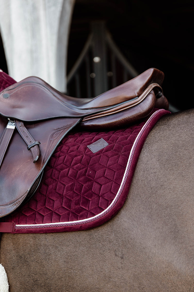 Kentucky Horsewear Velvet Jumping Saddle Pad Bordeaux 