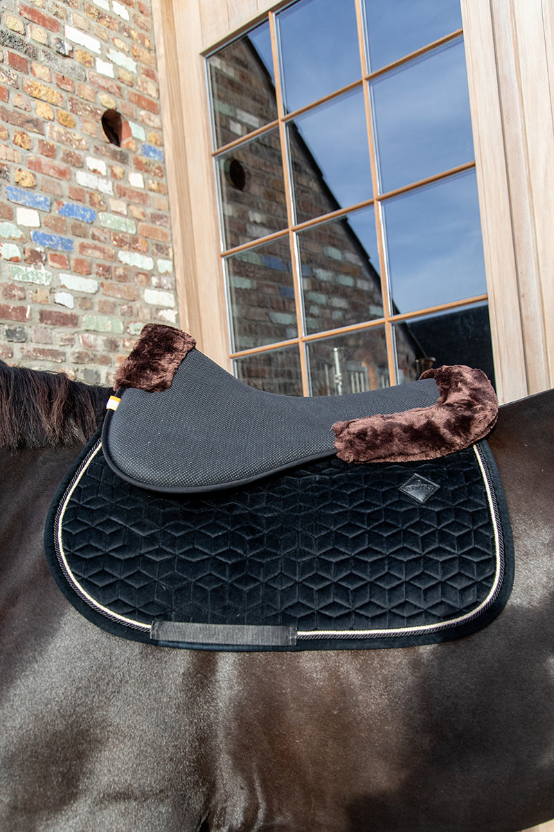 Kentucky Horsewear Sheepskin Half Pad Anatomic Absorb Brown