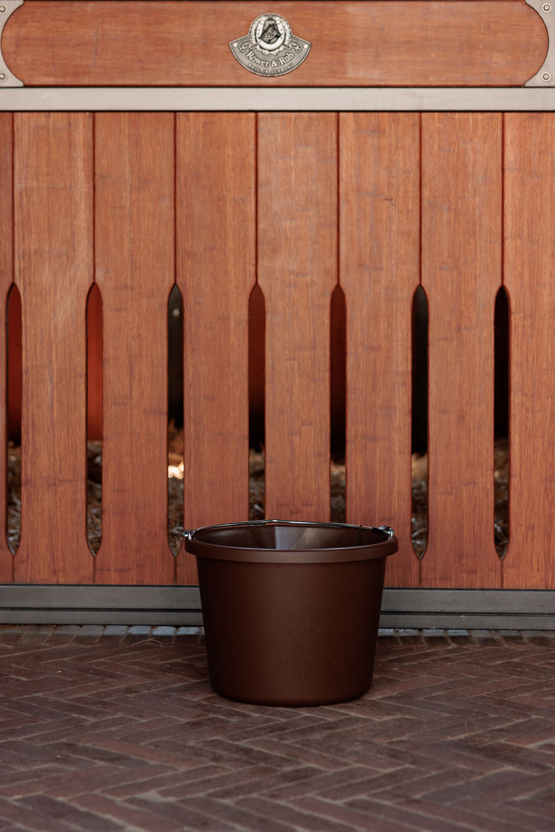 Grooming Deluxe Water Bucket 12L Brown