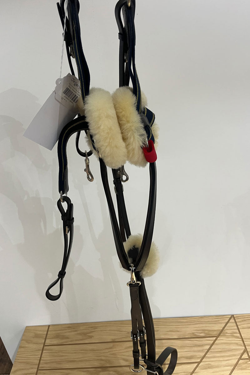 Jeffries Falcon Adjustable Hunt Breastplate