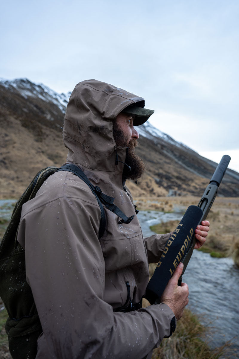 Swazi Men's Sentinel Ultralite Jacket Stone