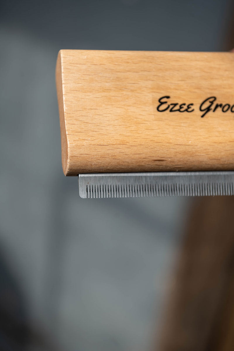 Smart Grooming The Ezee Groom