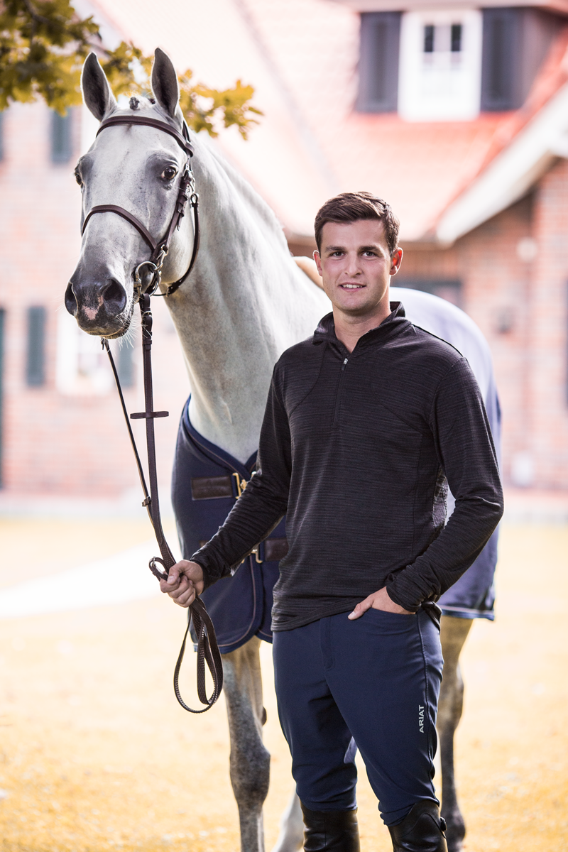 Ariat Men's Gridwork 1/4 Zip Base Layer Black