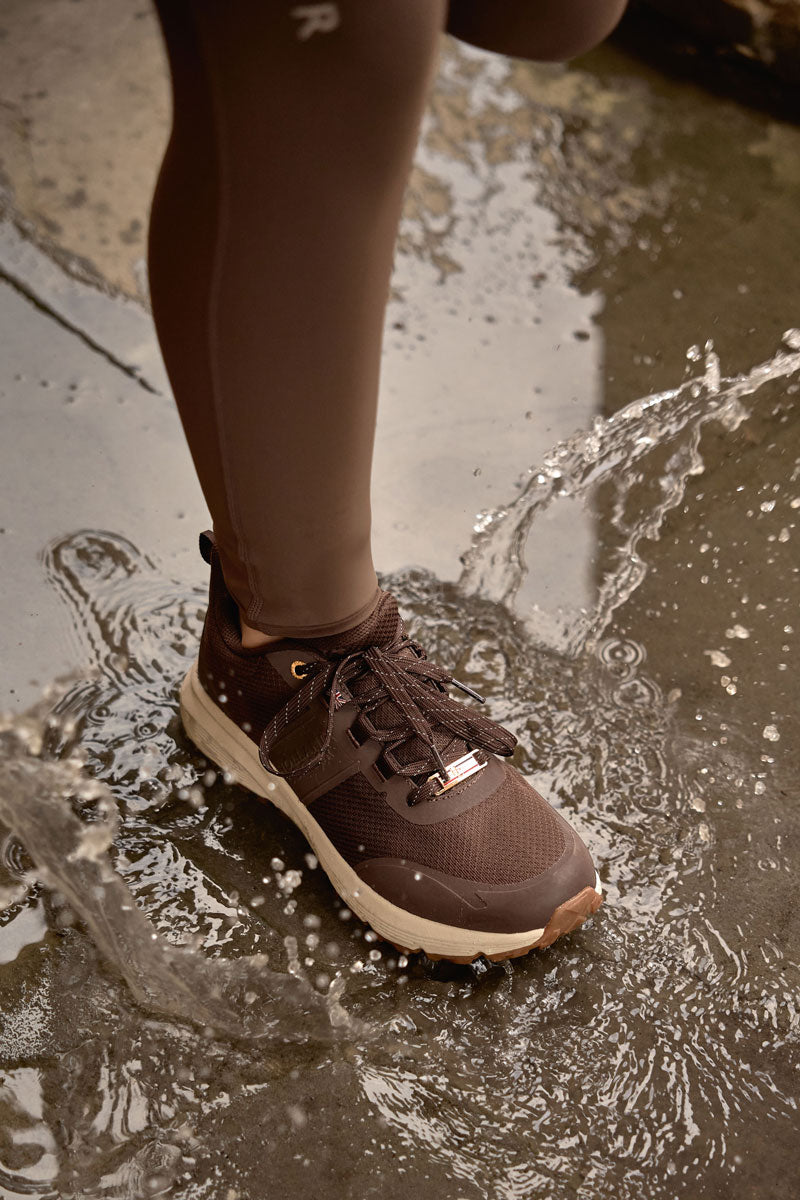 Holland Cooper Burghley Waterproof Trainer Chestnut