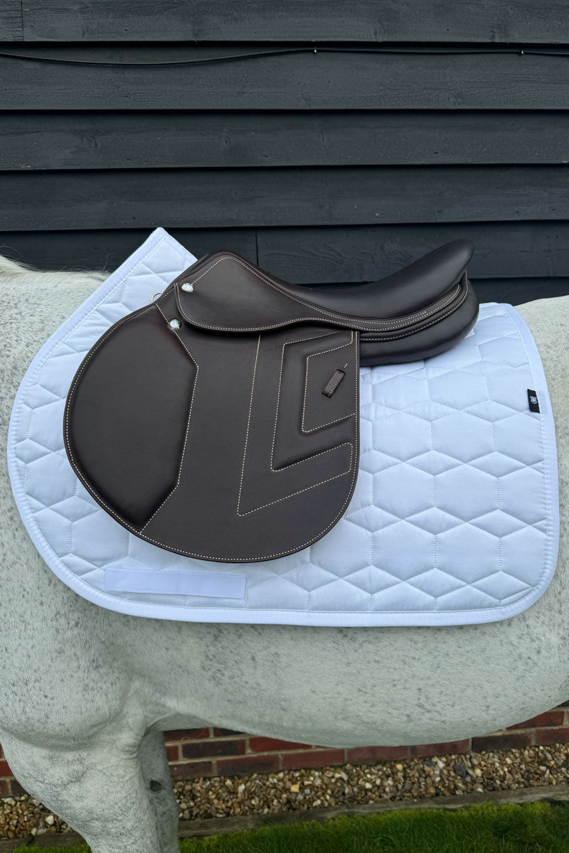 Mattes Jump Sheen Saddle Pad White