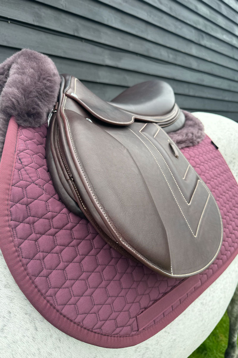 Mattes Jump Lambskin Saddle Pad Blackberry/Plum