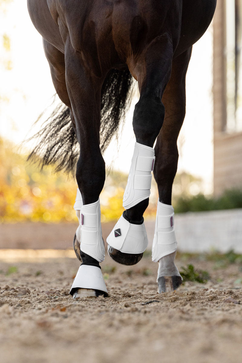 Le Mieux ProShell Brushing Boots White