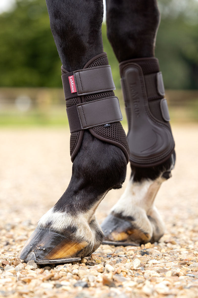 Le Mieux Mesh Brushing Boot Brown