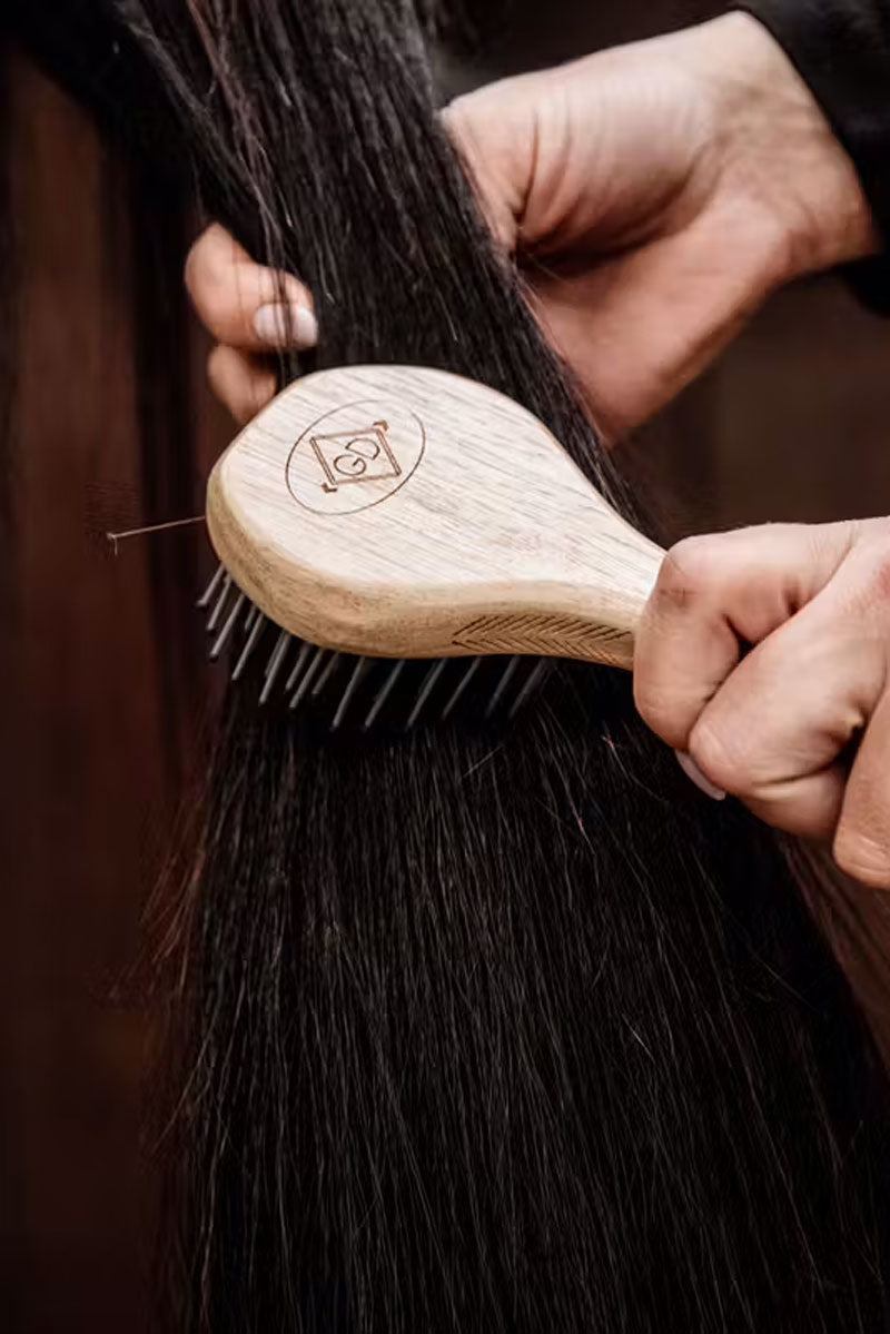 Grooming Deluxe Mane Brush