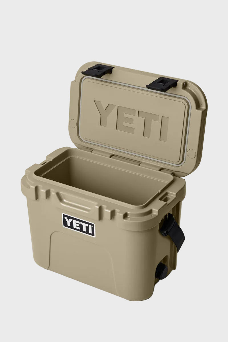 YETI Roadie 15 Cool Box Tan