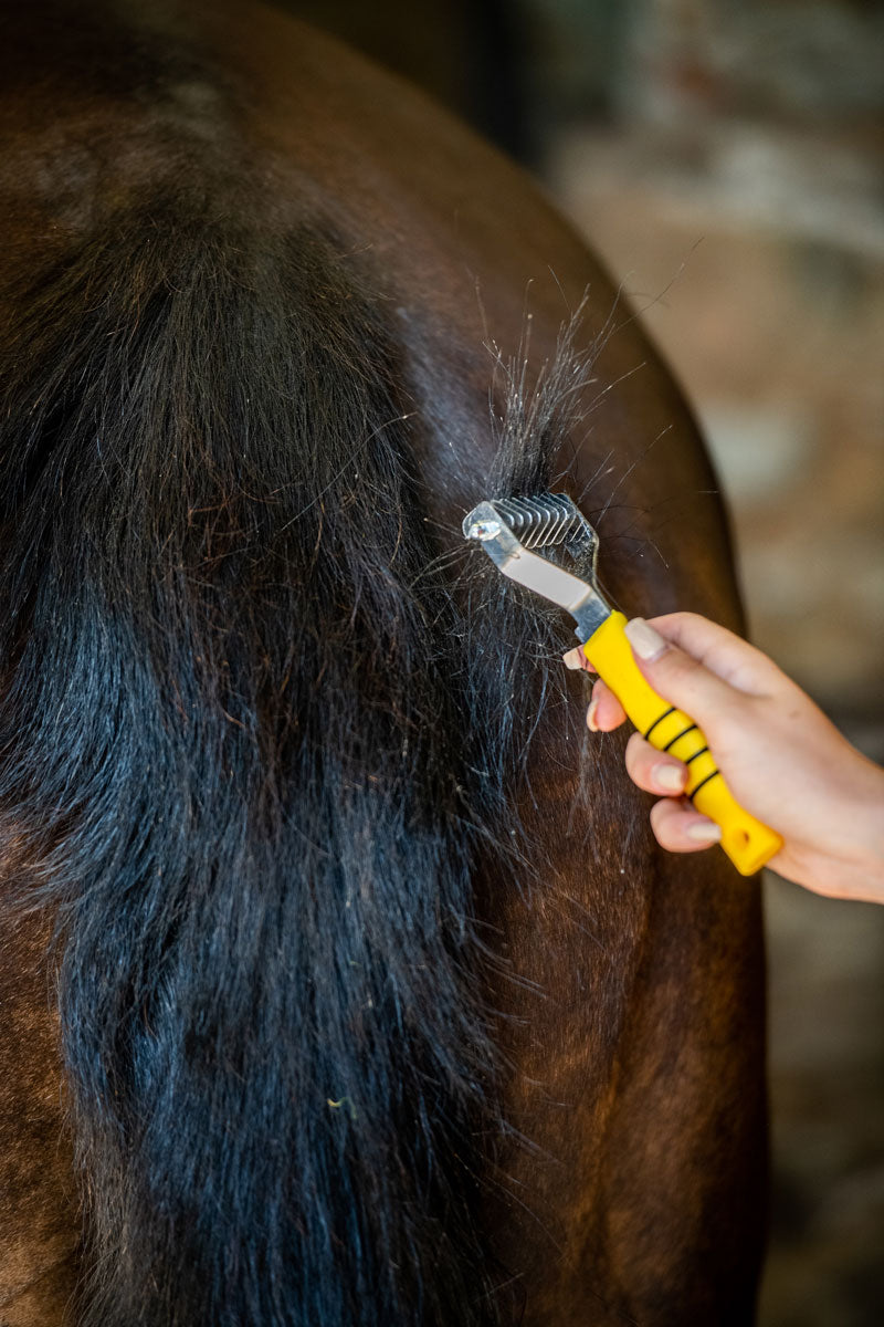Smart Grooming - Coup Crins Smart Tails Yellow Handle Smart Grooming - Coup Crins Smart Tails Yellow Handle