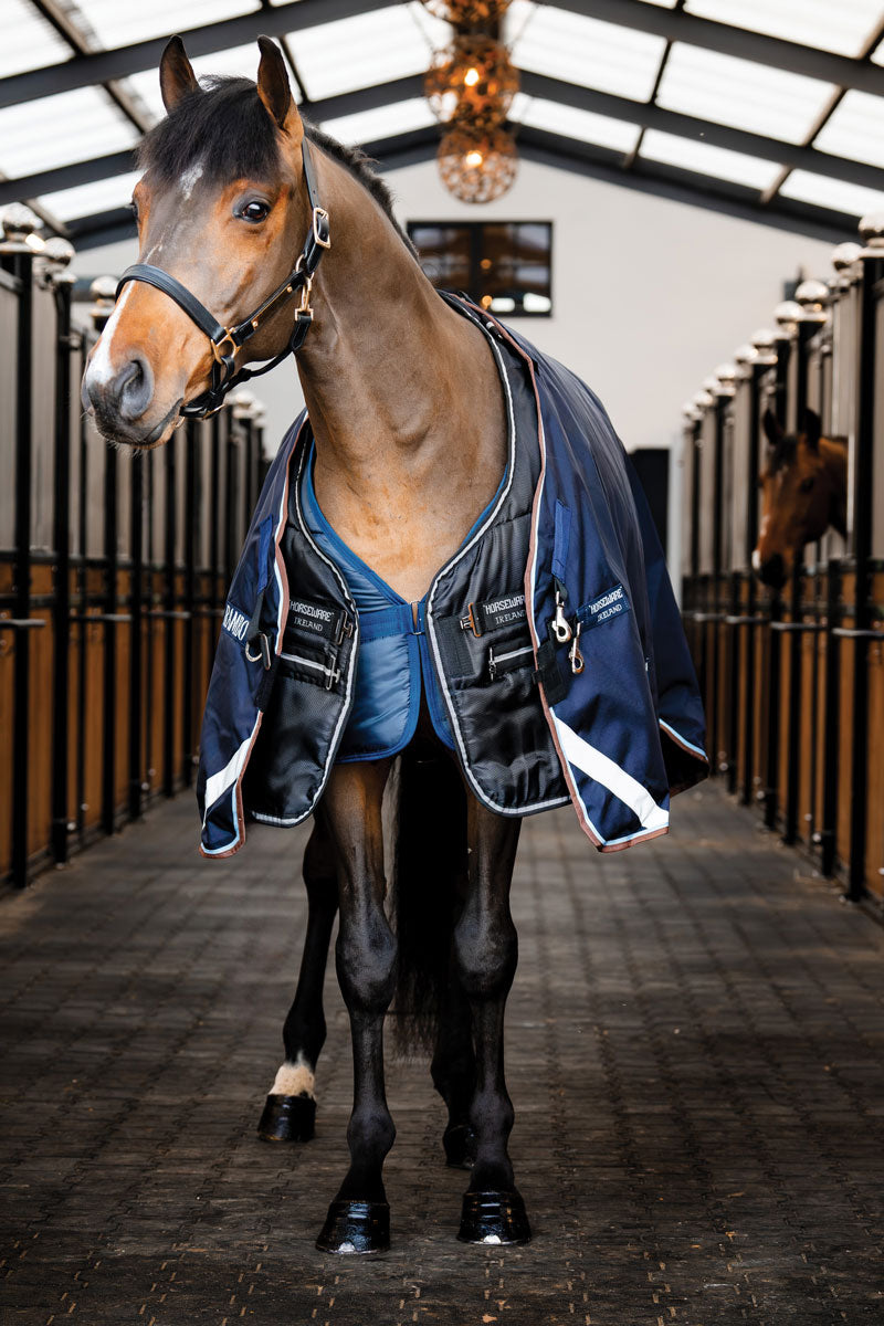 Stable Wear Horseware Easy-Layer Stable 100g | Equitogs · Equitogs