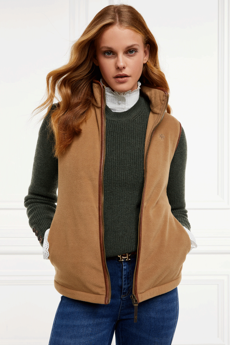 Holland Cooper Country Fleece Gilet Coffee