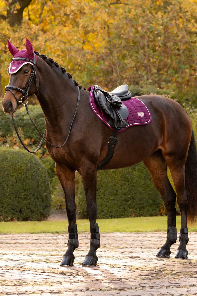 LeMieux Loire Classic Close Contact Saddle Pad Blackberry