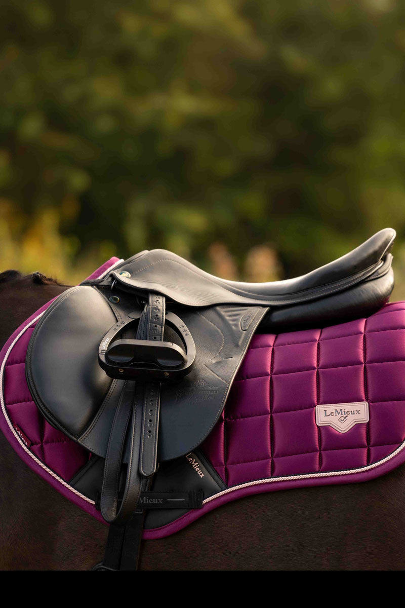 LeMieux Loire Classic Close Contact Saddle Pad Blackberry